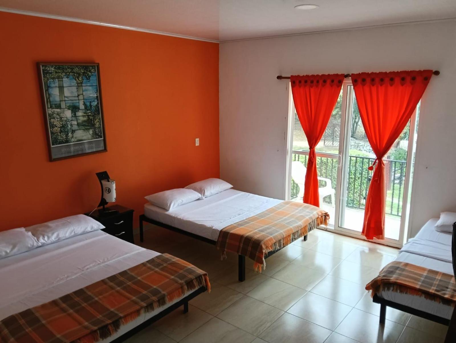 Loma Linda Hotel De Naturaleza Ла-Меса Екстер'єр фото